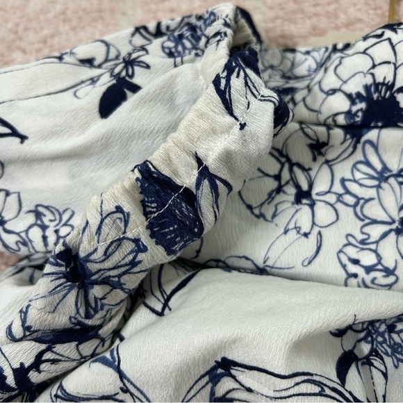 Vintage 70's Floral Blue White Maxi Dress Puff Sleeve Empire Waist Size 4/6 - Picture 10 of 16